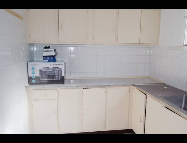 2 BEDROOM APARTMENT FOR SALE IN SCOTTBURGH CENTRAL